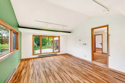 4901 Waukesha Street, Madison, WI 53705 - Photo 8