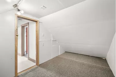 420 Gannon Avenue, Madison, WI 53714 - Photo 10