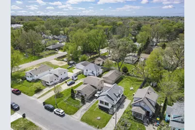 420 Gannon Avenue, Madison, WI 53714 - Photo 2