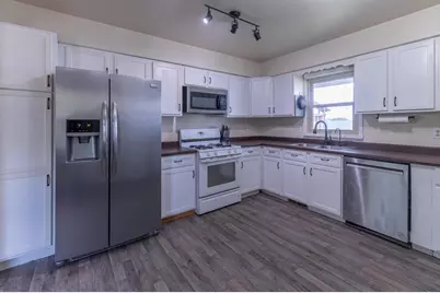 N6749 Tippecanoe Trail, Elkhorn, WI 53121 - Photo 2