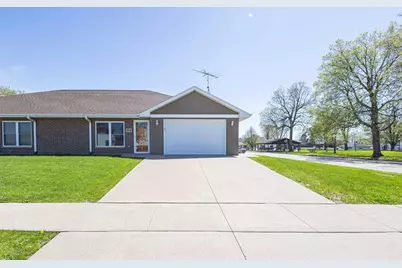 302 Clay Street, Cuba City,  53807 - Photo 18