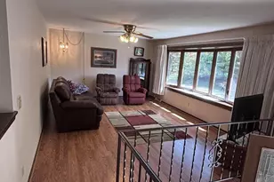 5210 Big Bow Rd, Fitchburg, WI 53711 - Photo 6