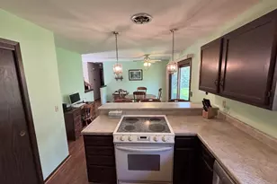 5210 Big Bow Rd, Fitchburg, WI 53711 - Photo 14