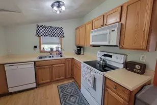 1306 Sharon St, Janesville, WI 53545 - Photo 14