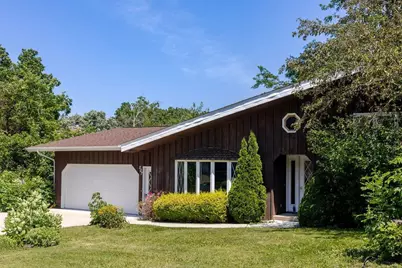 507 Park View Drive, Mount Horeb, WI 53572 - Photo 1
