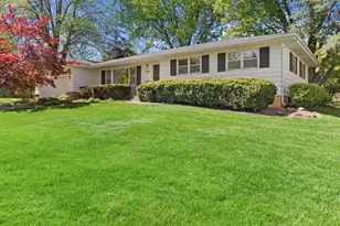 5905 S Hill Dr, Madison, WI 53705 - Photo 2
