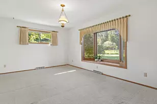5905 S Hill Dr, Madison, WI 53705 - Photo 16