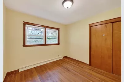 122 Gary Court, Sun Prairie, WI 53590 - Photo 10