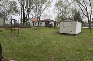 735 Crescent St, Mauston, WI 53948 - Photo 4