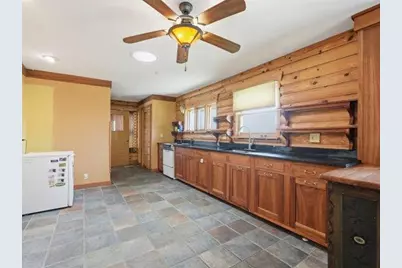 540 Bowers Road, Belleville, WI 53508 - Photo 16