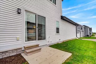 4879 Jicama Rd, Fitchburg, WI 53711 - Photo 6