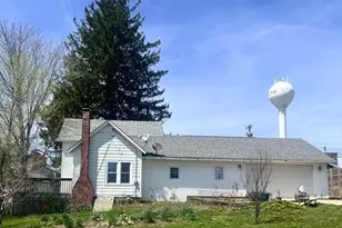 107 Richards St, Ridgeway, WI 53582 - Photo 2