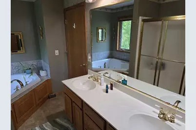 149 Pine View Drive, Madison, WI 53704 - Photo 14