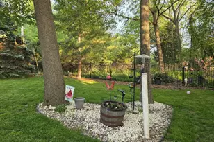 149 Pine View Dr, Madison, WI 53704 - Photo 34