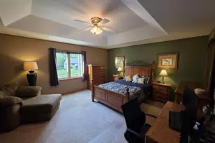 149 Pine View Dr, Madison, WI 53704 - Photo 10