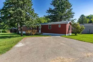 30972 County Road Xx, Platteville, WI 53818 - Photo 2