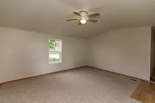 30972 County Road Xx, Platteville, WI 53818 - Photo 12