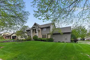 2 Plover Cir, Madison, WI 53717 - Photo 2