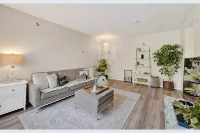507 East Bluff #507, Madison, WI 53704 - Photo 6
