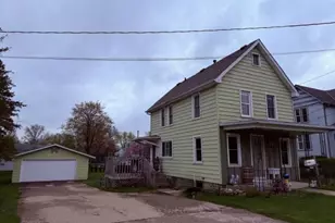 421 Kekoskee St, Mayville, WI 53050 - Photo 2