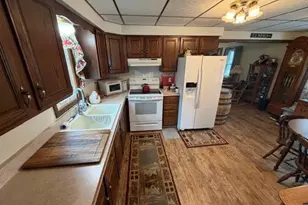 421 Kekoskee St, Mayville, WI 53050 - Photo 10