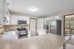 550 Harper Dr, Verona, WI 53593 - Photo 14