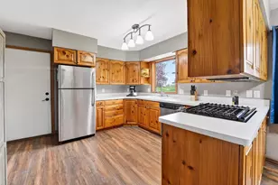 4210 Old Deerfield Rd, Deerfield, WI 53531 - Photo 12