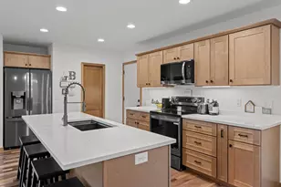 1430 Martiny Ct, Baraboo, WI 53913 - Photo 24