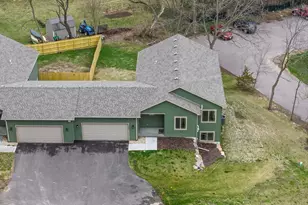 1430 Martiny Ct, Baraboo, WI 53913 - Photo 6