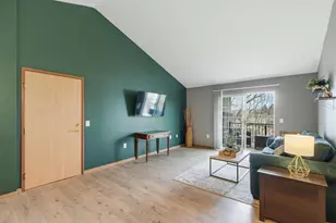 203 Kearney Way, Waunakee, WI 53597 - Photo 8