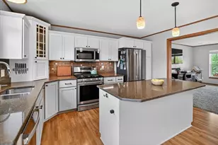 5 Banner Cir, Madison, WI 53718 - Photo 14