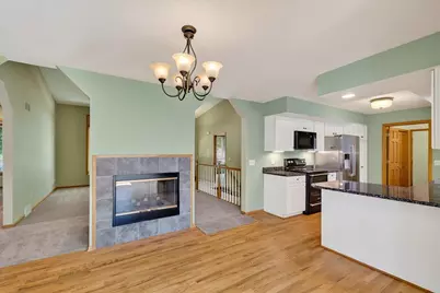 888 Chalfont Drive, Sun Prairie, WI 53590 - Photo 14