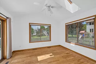 888 Chalfont Dr, Sun Prairie, WI 53590 - Photo 18