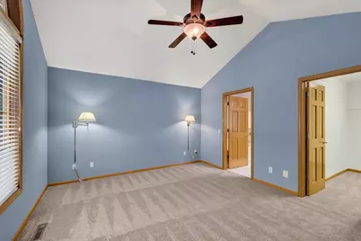 888 Chalfont Drive, Sun Prairie, WI 53590 - Photo 24