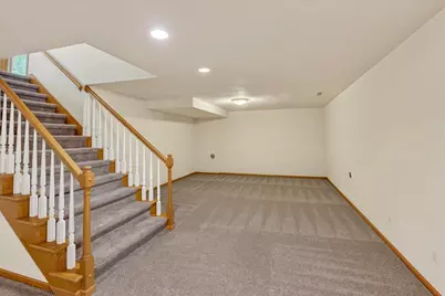 888 Chalfont Drive, Sun Prairie, WI 53590 - Photo 38