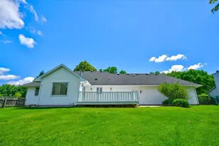 888 Chalfont Dr, Sun Prairie, WI 53590 - Photo 72