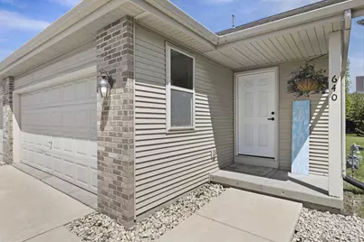 640 Tower Drive, Sun Prairie, WI 53590 - Photo 12