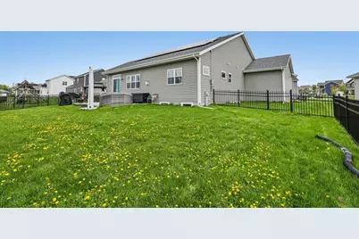 1354 N Pine Street, Sun Prairie, WI 53590 - Photo 6