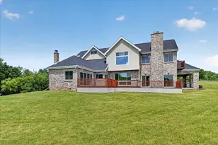 2161 County Road Jg, Blue Mounds, WI 53572 - Photo 4