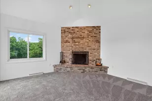 2161 County Road Jg, Blue Mounds, WI 53572 - Photo 16