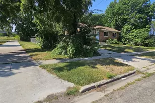 208 W Candise St, Jefferson, WI 53549 - Photo 10