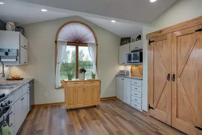 13541 Beloit Newark Road, Brodhead, WI 53520 - Photo 10