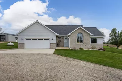 13541 Beloit Newark Road, Brodhead, WI 53520 - Photo 2
