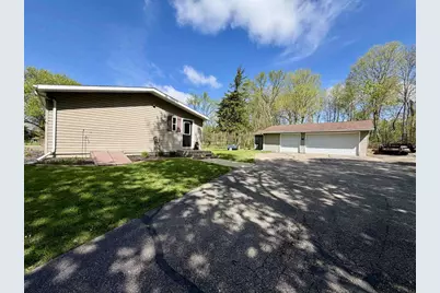 11530 W Brandherm Road, Beloit, WI 53511 - Photo 4