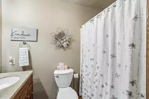 428 Seward St, Poynette, WI 53955 - Photo 22