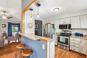 428 Seward St, Poynette, WI 53955 - Photo 8