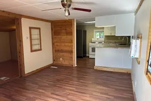 203 Schneider St, Portage, WI 53901 - Photo 4
