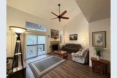 8 Walnut Trail, Springville, WI 53965 - Photo 6
