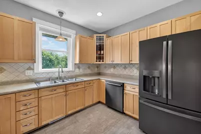 801 Nordic View, Mount Horeb, WI 53572 - Photo 12