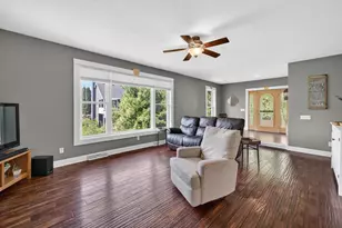 801 Nordic View, Mount Horeb, WI 53572 - Photo 6